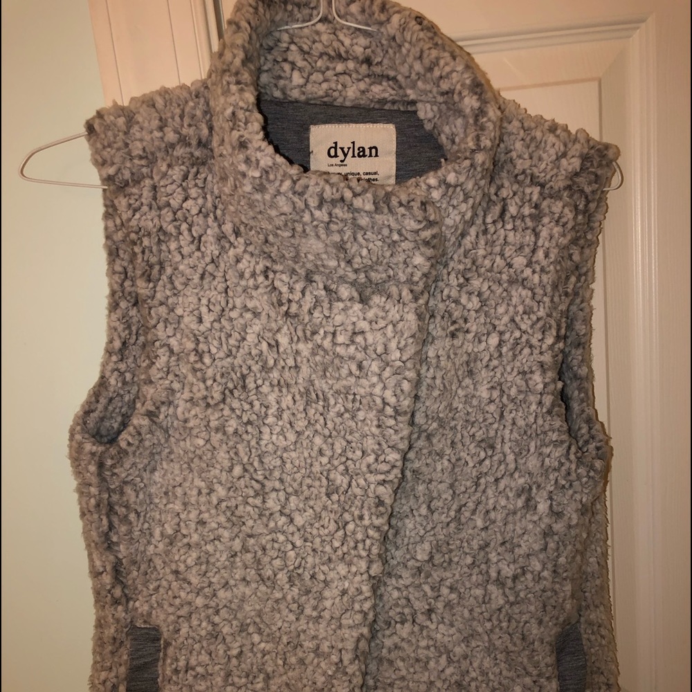 Dylan by True Grit fleece vest